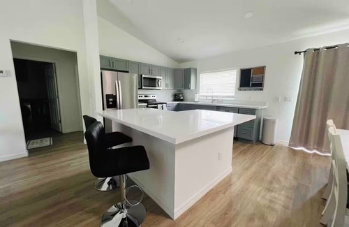 Ocala House | Adrian's Pad