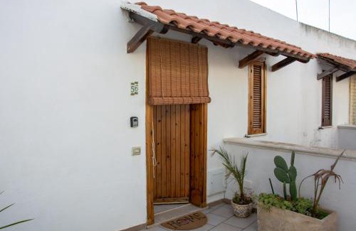 Torre Saracena House | Adriatic Suite - Casa vacanze nel Salento - WI-FI & Barbecue