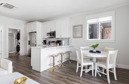 River District Apartment | Adrift @ The Cove Riverwalk Villas
