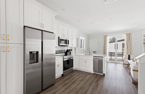 River District Apartment | Adrift @ The Cove Riverwalk Villas