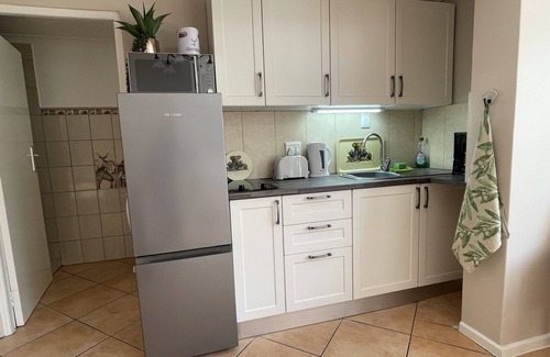 Sun Valley Condo | ADULT ONLY Retreat with quiet garden and pool and solar powered electricity 24/7