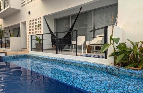 Granjas del Marques Apartment | Adults Only Condo Close to the Beach