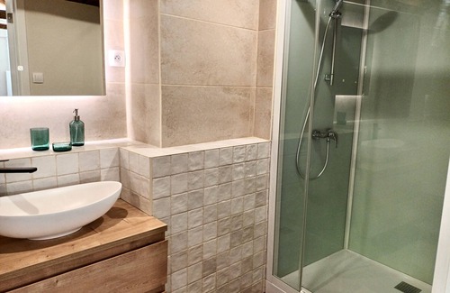 Crespin Other | Adults only gîte in quiet place, w/swimming pool