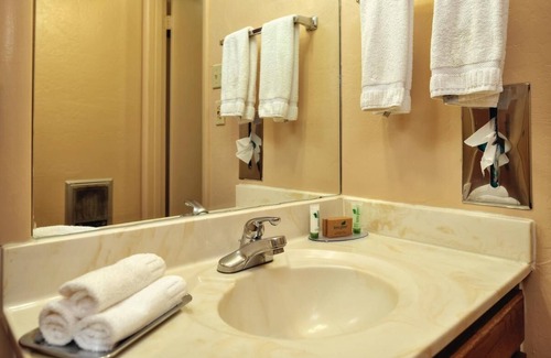 Kohls Ranch Resort | Adventure Awaits! 2 Awesome Units, Horseback Riding, Restaurant