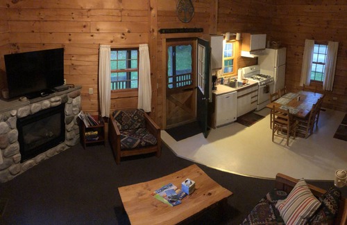 New Era Cabin | Adventure Awaits! Luxury Log Home at Double JJ Resort