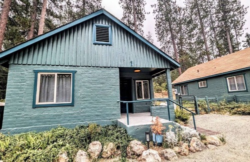 Middletown Cabin | Adventure Awaits: Newly Renovated Cabin Just Minutes Away from Outdoor Fun