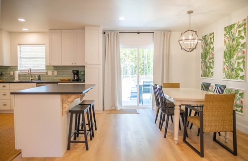 Ocean Springs House | Adventure on Arbor - includes a golf cart! Close to the beach & downtown OS!