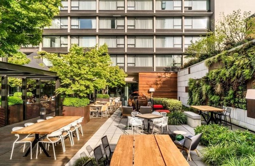 Downtown Portland Hotel | Adventure-Ready Getaway with Gear Garage – Free Breakfast & Bike Rentals!