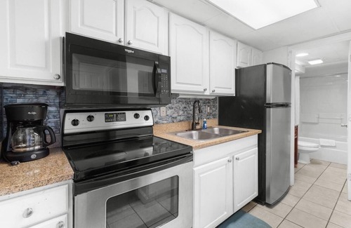 Myrtle Beach Hotel | Adventures at the Beach: Free Breakfast 12th Flr