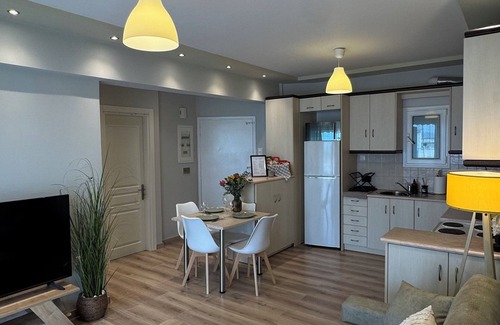 Oropos Apartment | Aelia Seaside Apartment Oropos