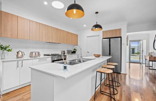 Torquay House | Aerial Beach House 2