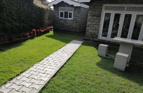 Nuwara Eliya House | Aerizo bungalow & Tours