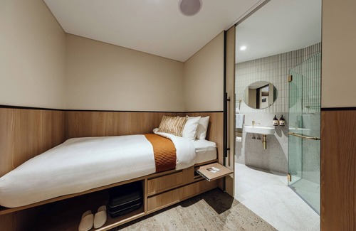 Mascot Hotel | Aerotel Sydney - Inside International Terminal Airport