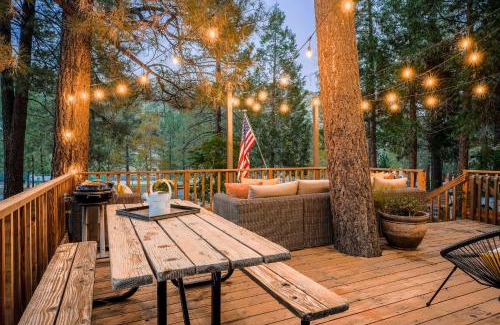 Wrightwood House | Aery Pines