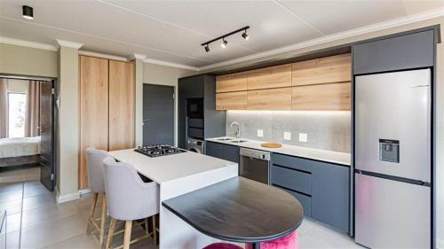 Greater Johannesburg Metropolitan Area Apartment | Aesthetic modern apartment