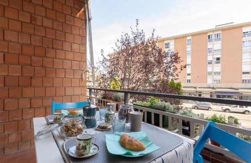 Isolotto House | AFFITTACAMERE IMPERIALE