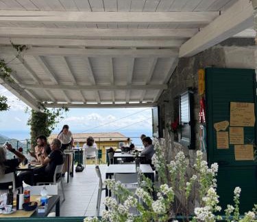 Vernazza House | Affittacamere PZ