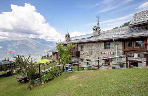 Charvensod House | Affittacamere Saint-Salod