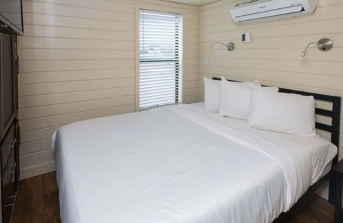 Camp Verde House | Affordability Meets Comfort! Pool, Parking, Close to Grand Canyon Tours!