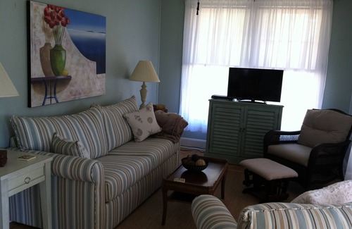 Port Royal Cottage | Affordable Cottage close to Parris Island gate