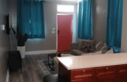 West Lake Forest Apartment | Affordable Duplex/minutes to New Orleans