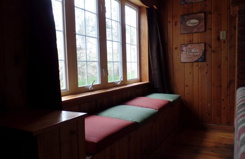 Custer House | Affordable, Family Friendly, Charming 2 Bedroom Home In The City Of Custer.