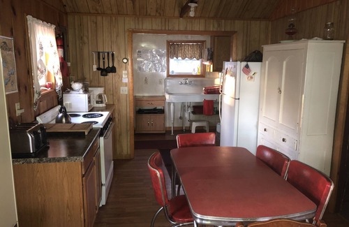 Lake Township Cottage | Affordable Family Fun on the Platte Lakes Van Hammen Cottage #2