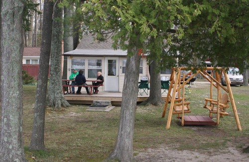 Lake Township Cottage | Affordable Family Fun on the Platte Lakes Van Hammen Cottage #3