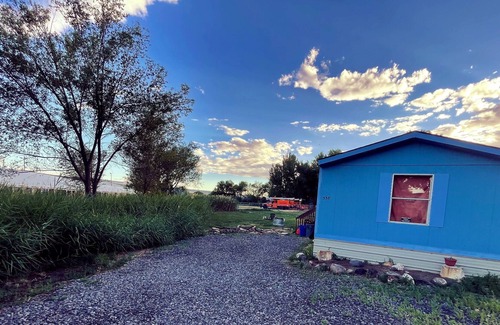 Hotchkiss House | Affordable lodging located perfectly for hunters and skiers