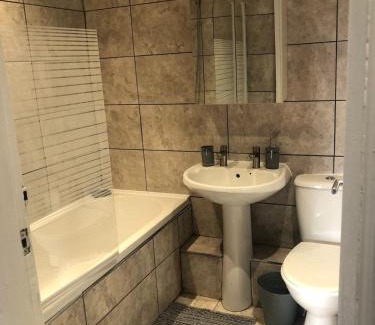 Sunderland Apartment | Affordable Luxury 1 Stunning apartment Sunderland close to City centre hospital Crown Works Studio and Nissan