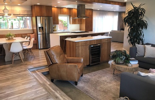 Morro Bay House | Affordable Luxury: 20% off Beachside Home + Hot Tub