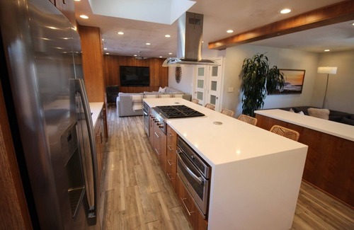 Morro Bay House | Affordable Luxury: 20% off Beachside Home + Hot Tub