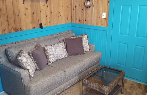 Ocean Beach Apartment | Affordable Ocean Beach, Fire Island Studio Sleeps 2 max, WiFi, 31" Smart ROKU TV
