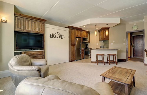 Copper Mountain Village Apartment | Affordable Remodeled Ski Condo with shared hot tub! TL411
