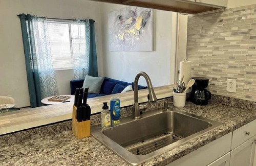 Rotterdam Apartment | Affordable Stay Near Proctors-A1