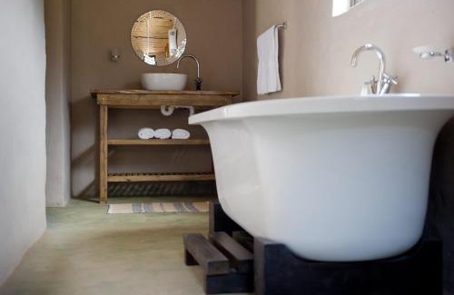Scheepersrus Cabin | African Game Lodge
