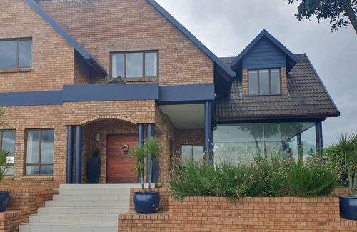 Howick House | African Gem