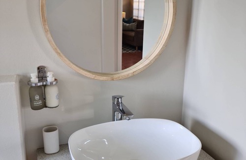 Athlone House | African Sands Bed & Breakfast