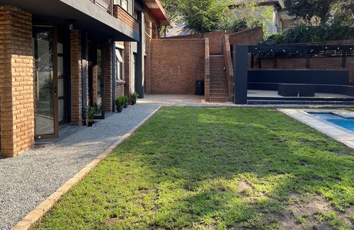 Pretoria House | Afrique 134 - Willow Tree