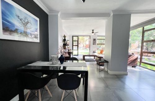 Pretoria House | Afrique134 Baobab Tree Private Family Garden Suite