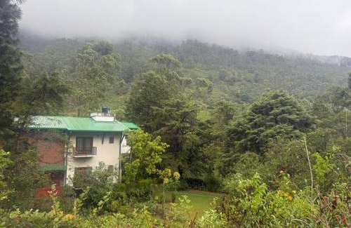Lindula Hotel | Agarapathana Estate Holiday Bungalow