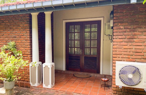 Seeduwa - Katunayake Bed & Breakfast | Agasthi Airport Close
