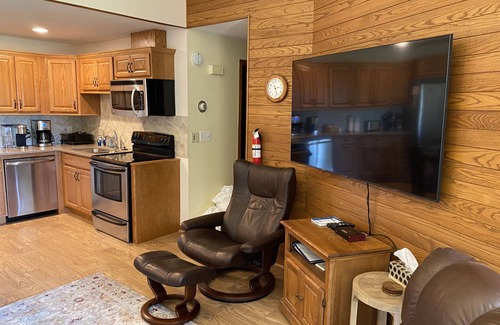 Two Harbors House | Agate Bay Cottage 2 Bed 2 Bath. Watch the ore boats in comfort.