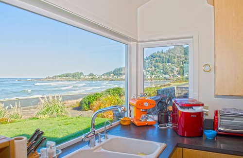 Yachats House | Agate Point - Ocean/Bay front
