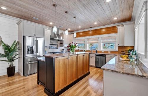 Tang-O-Mar House | Agave La Vie With Elevator And Private Beach