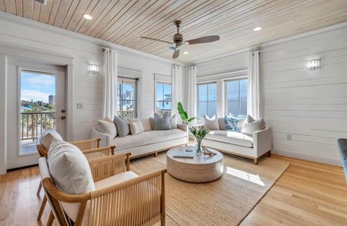 Tang-O-Mar House | Agave La Vie With Elevator And Private Beach