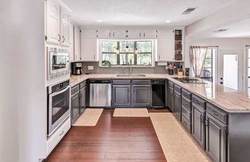 College Station House | Aggie Retreat - 3.5 miles to Kyle Field