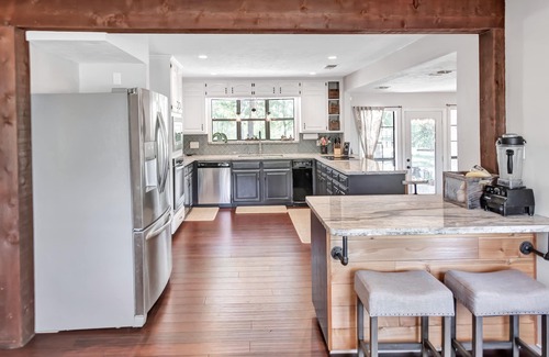 College Station House | Aggie Retreat - 3.5 miles to Kyle Field