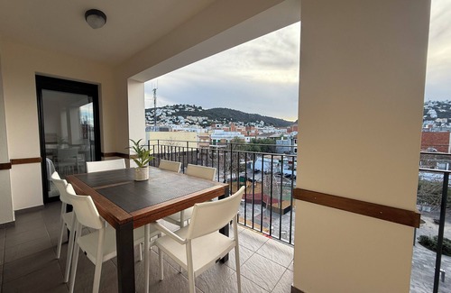 Roses Town Center Apartment | Agi Riera Ginjolers 3A Apartamento for rent in Roses Girona.