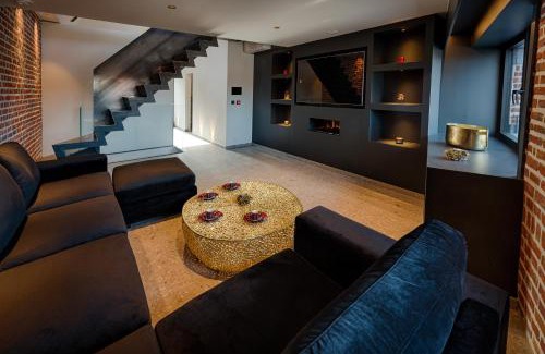 Tournai Bed & Breakfast | AGORA Tournai Wellness Suites Grand-Place